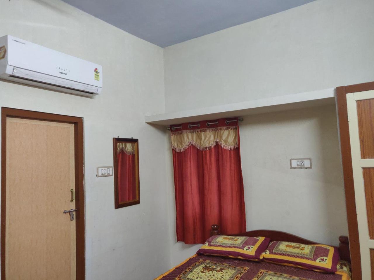 Srb Residency Hotel Tiruvannāmalai Екстериор снимка